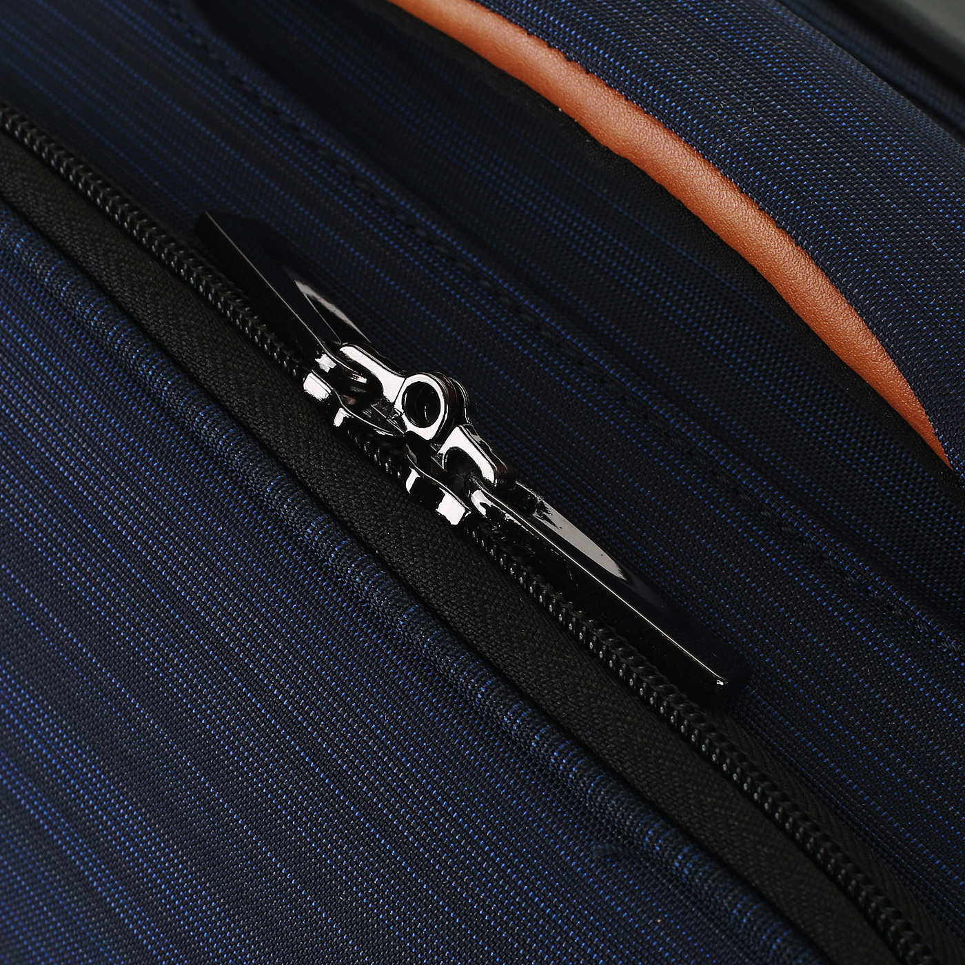 Чемодан маленький S тканевый Ricardo Cabrillo 2.0 Softside