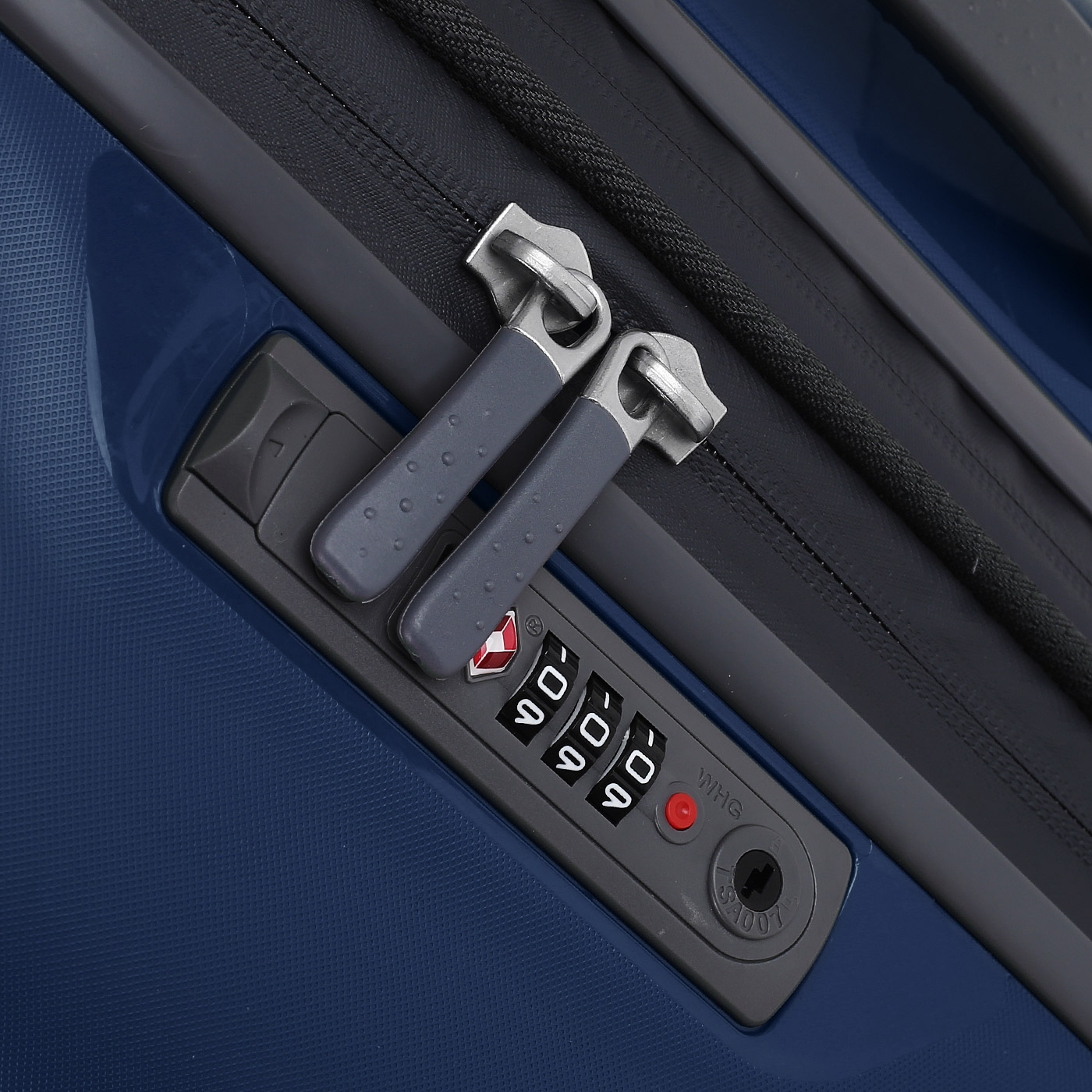 Чемодан средний M из полипропилена с кодовым замком Ricardo Mendocino