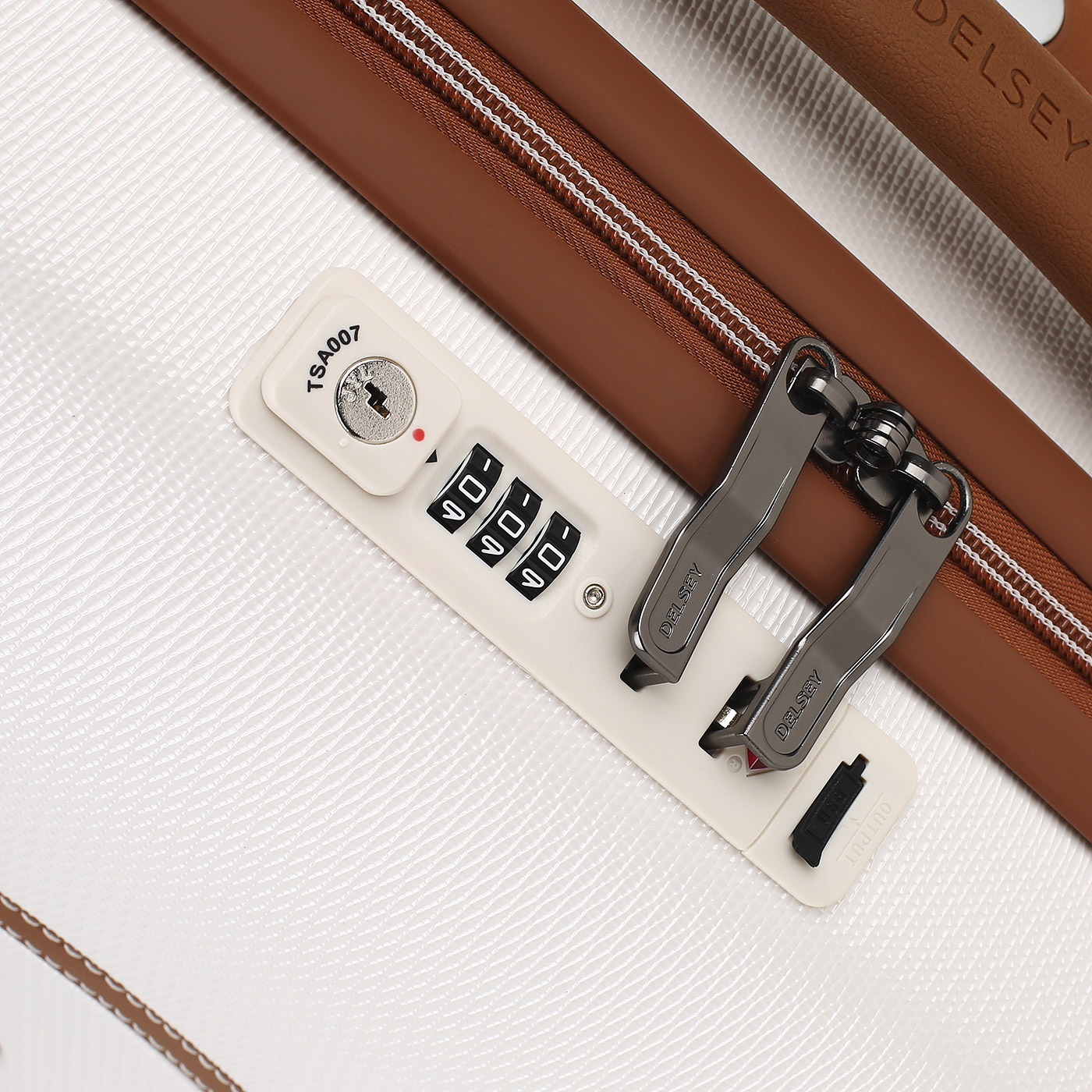 Чемодан для ручной клади из поликарбоната Delsey Chatelet Air