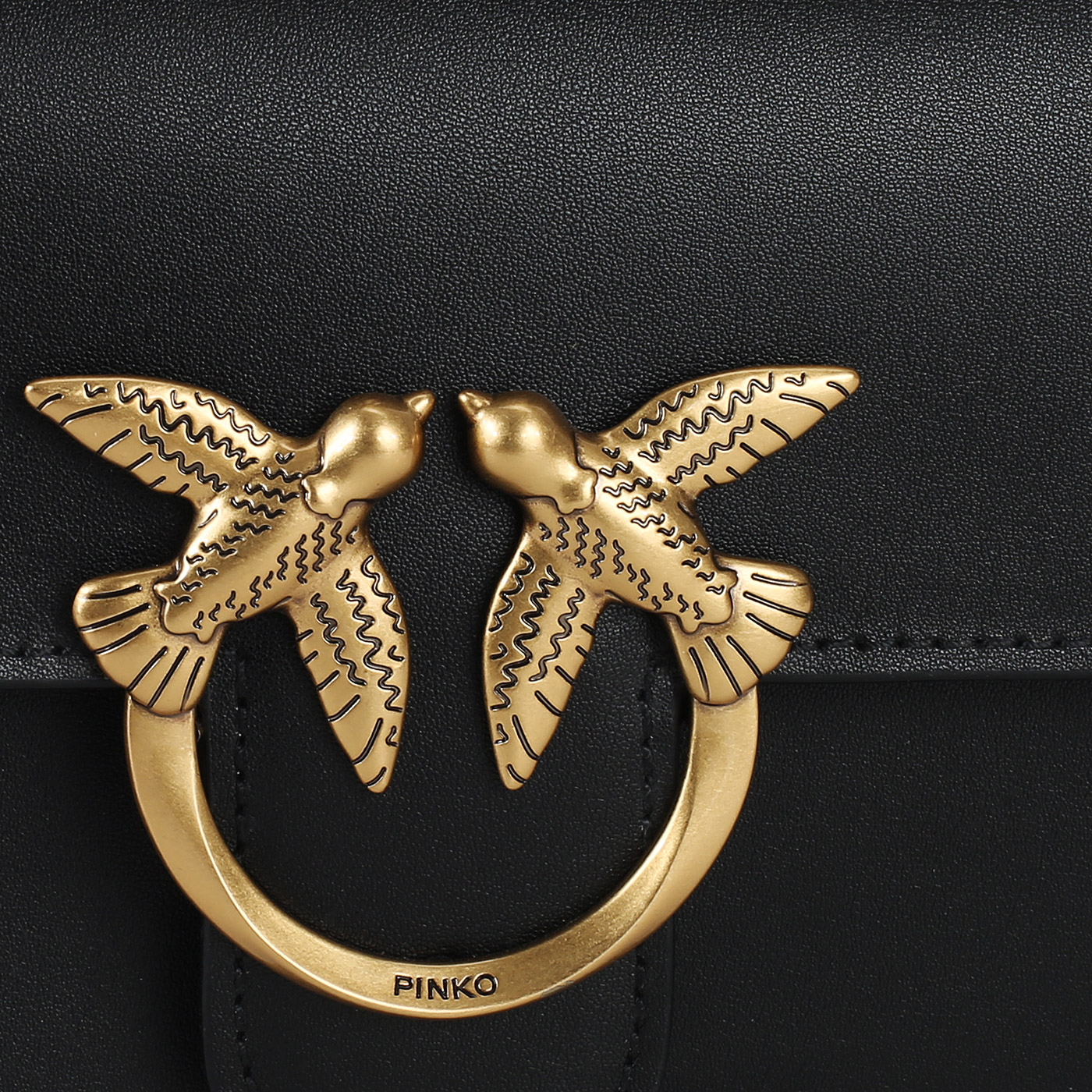 Кожаная сумка Pinko Love One