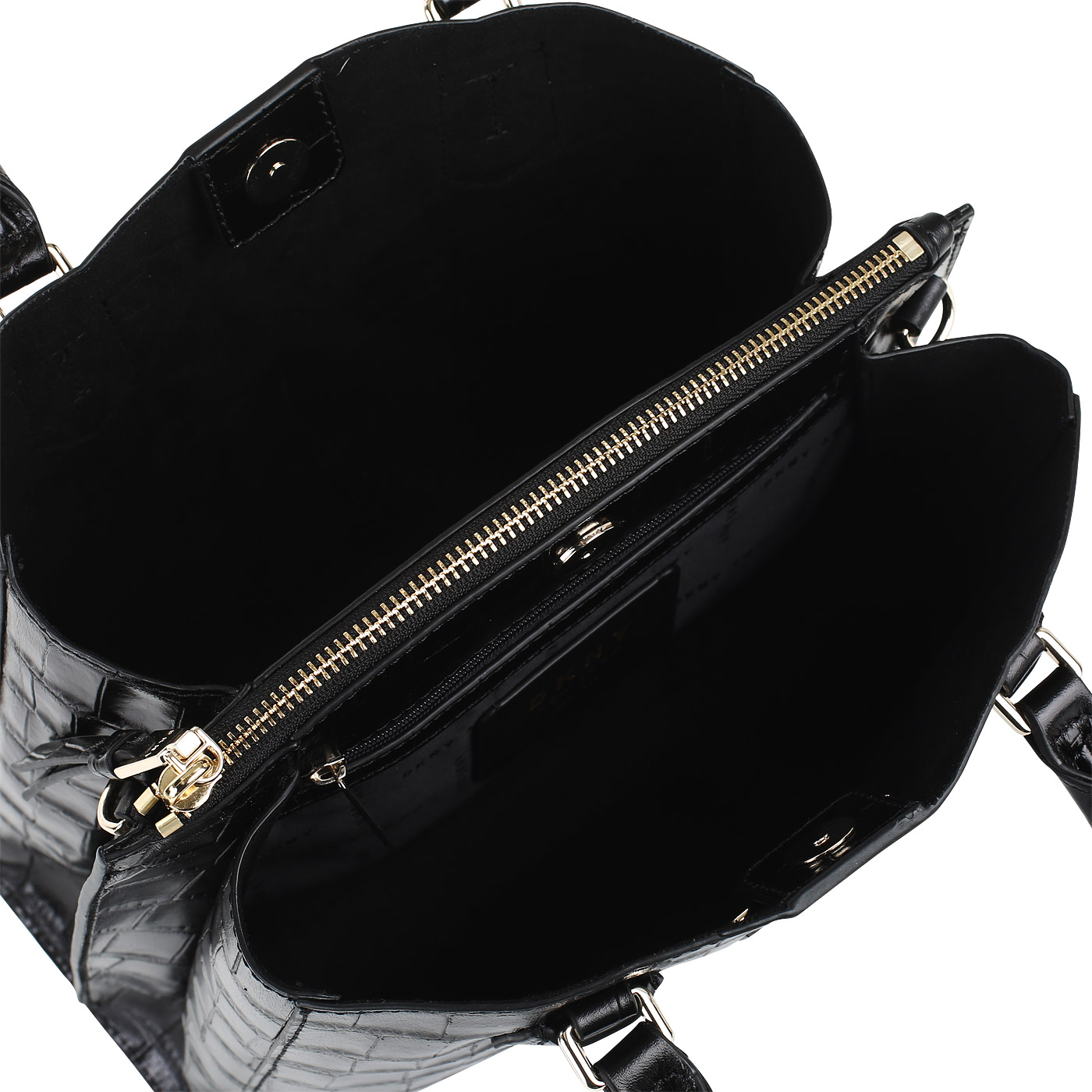 Сумка с крокодиловой отделкой DKNY Noho