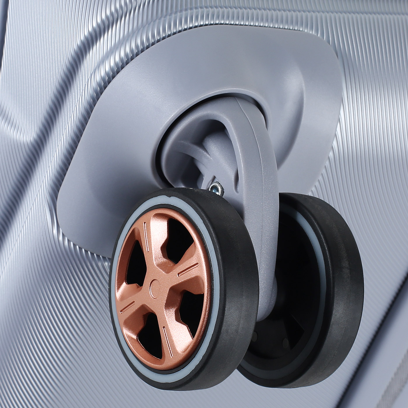 Чемодан большой L из поликарбоната Delsey Shadow 5.0