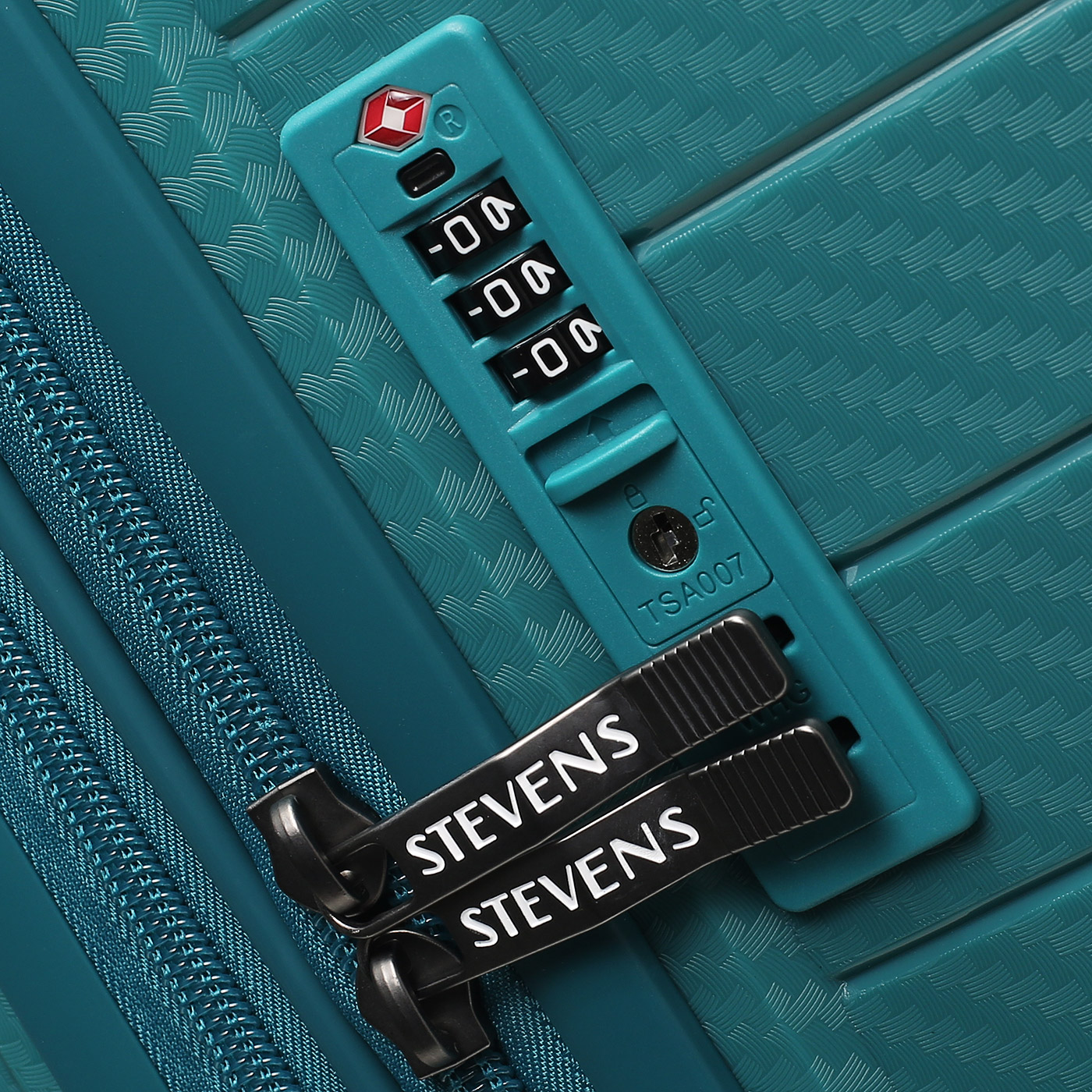 Чемодан большой L из полипропилена Stevens Stone
