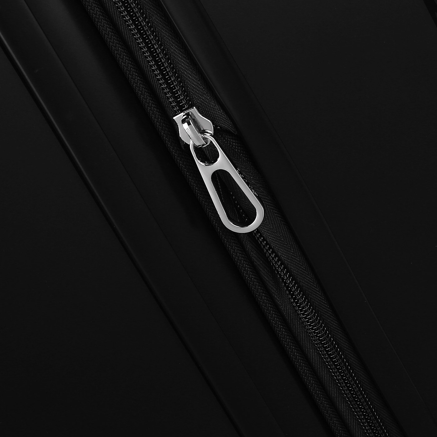 Чемодан большой L из ABS-пластика с кодовым замком Calvin Klein CK-630 Down To Fly