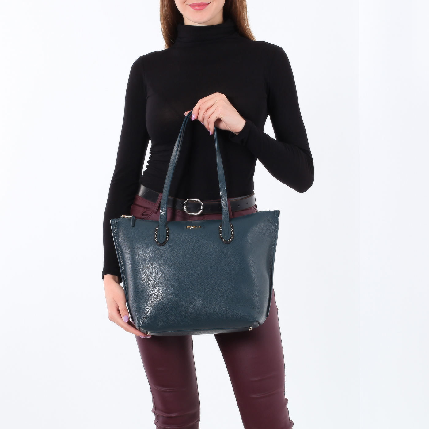 Сумка на молнии Furla Luce