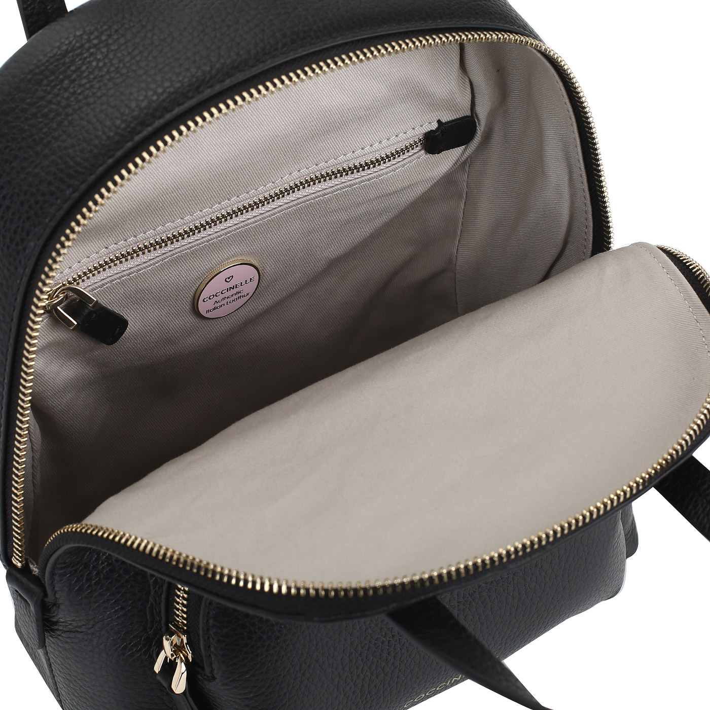 Рюкзак из мягкой кожи Coccinelle Dione