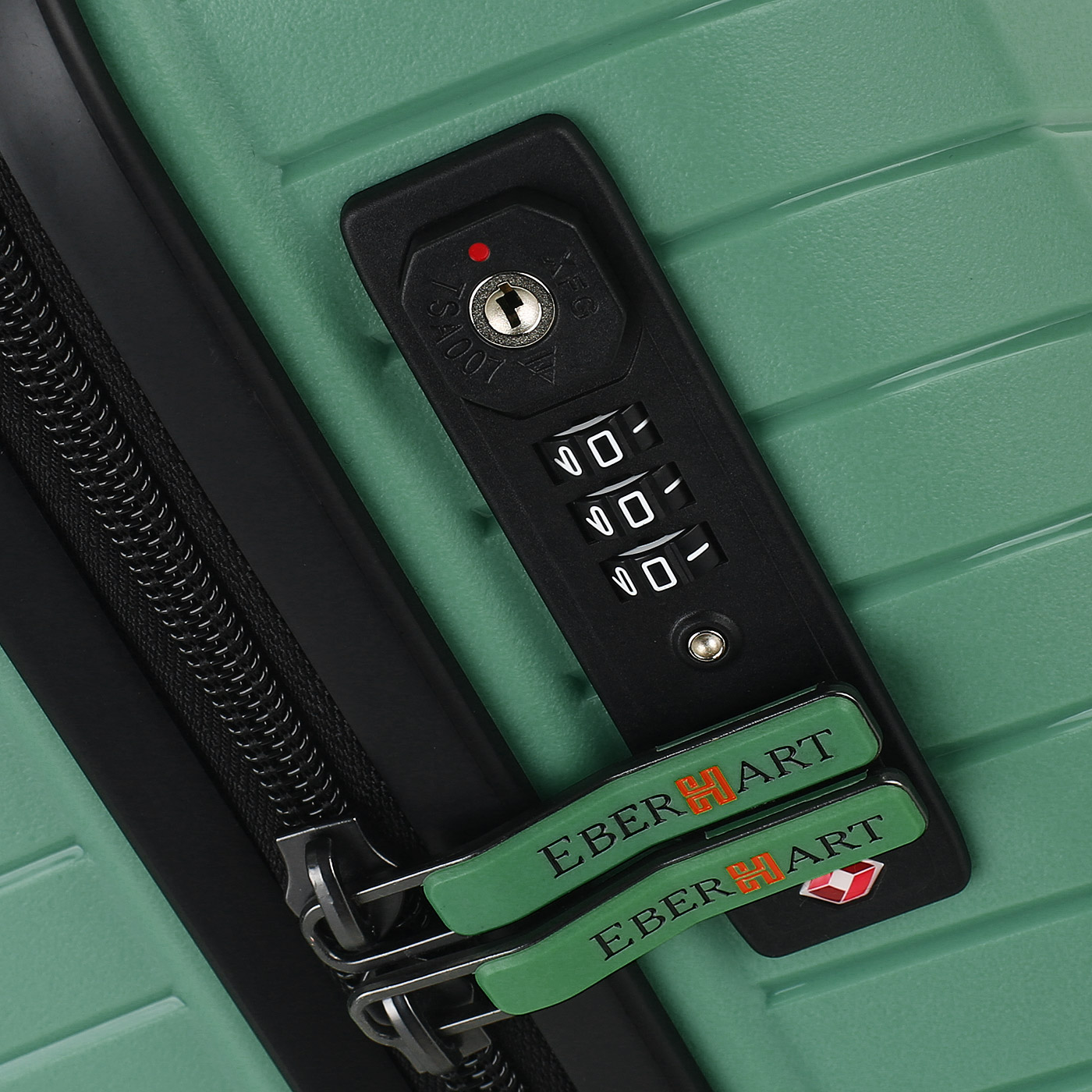 Чемодан для ручной клади из полипропилена с кодовым замком Eberhart Allure