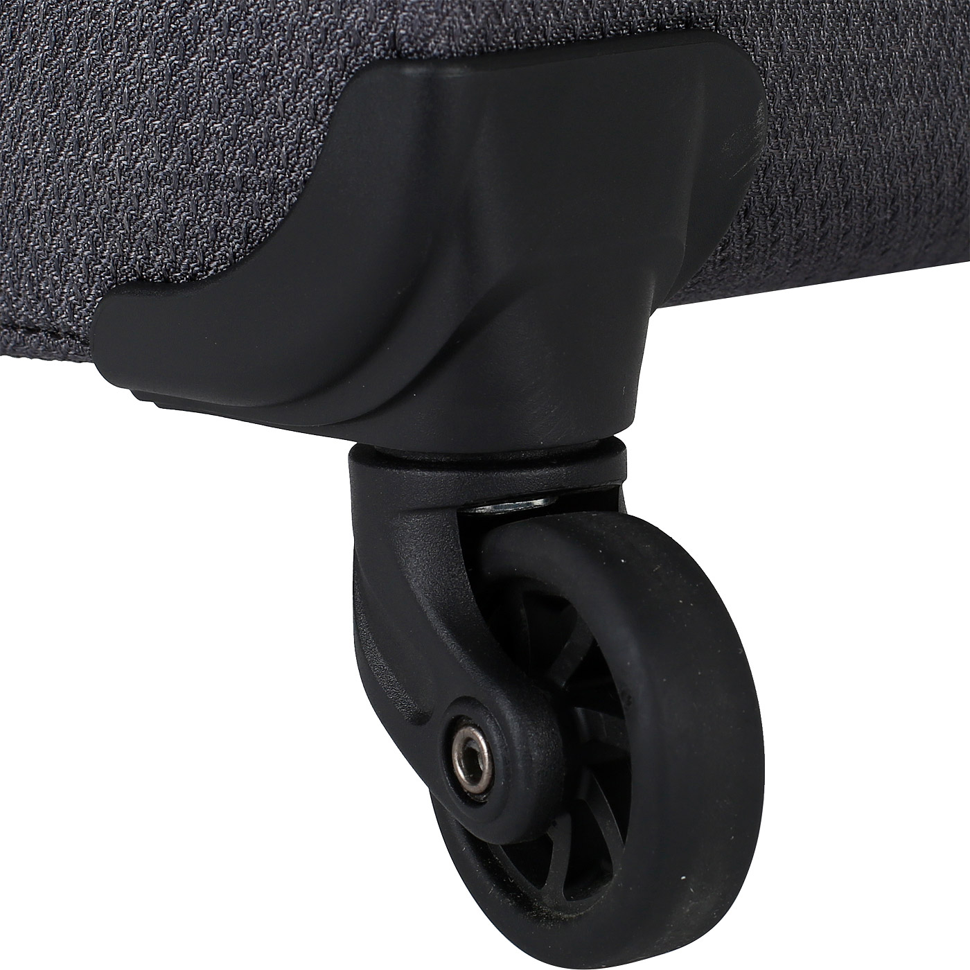 Чемодан средний M тканевый American Explorer Boone