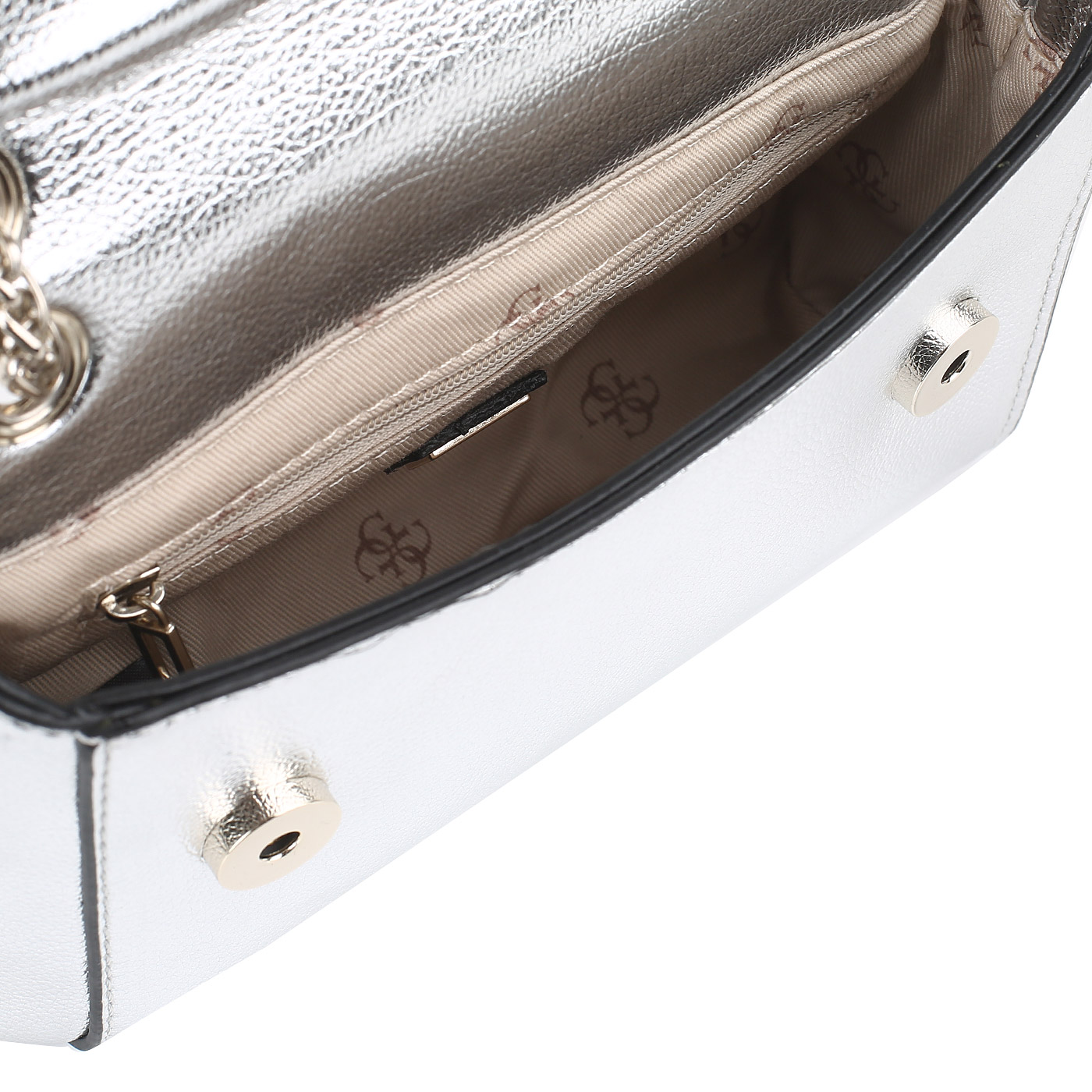 Сумочка с откидным клапаном Guess Carina