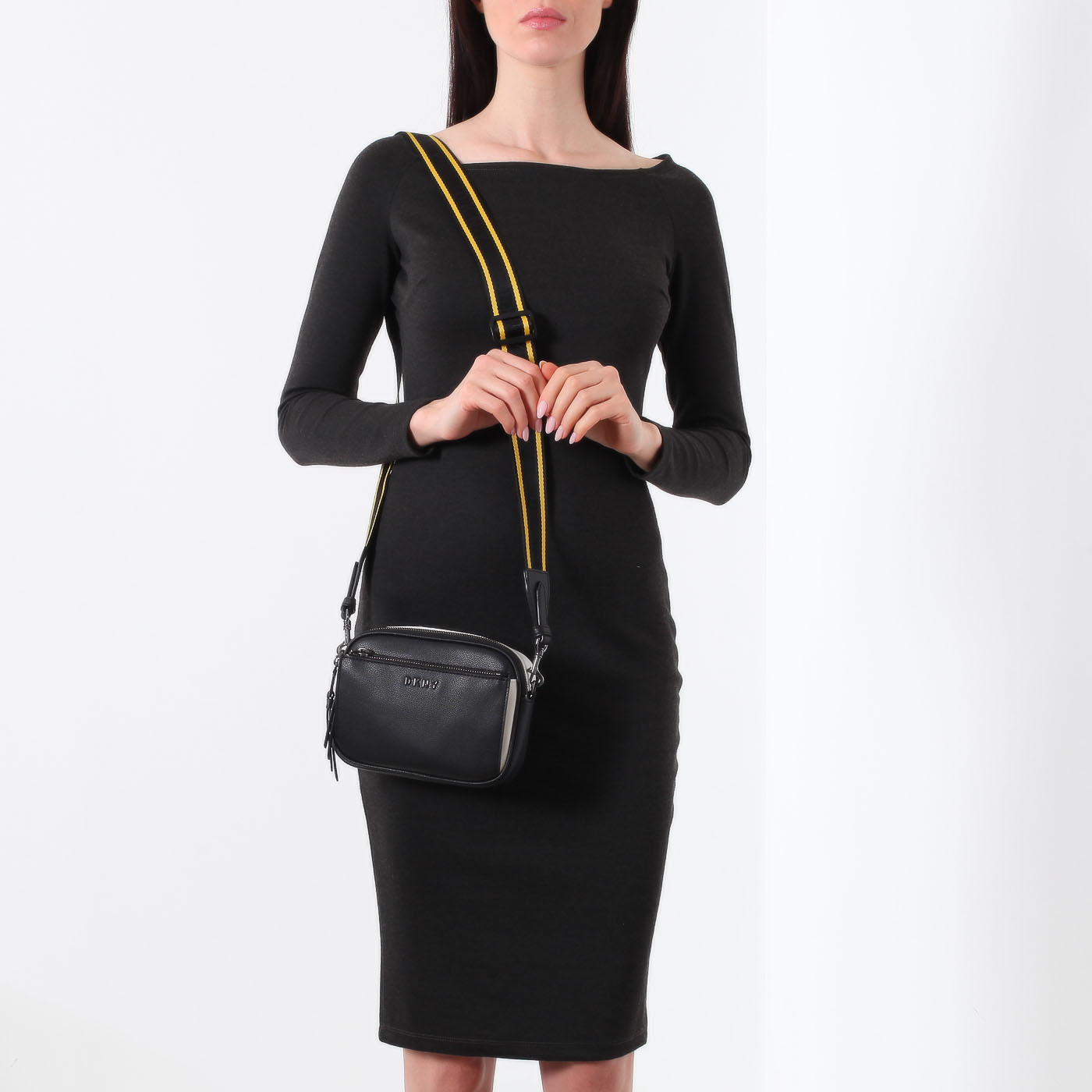 Сумка кросс-боди DKNY Kayla