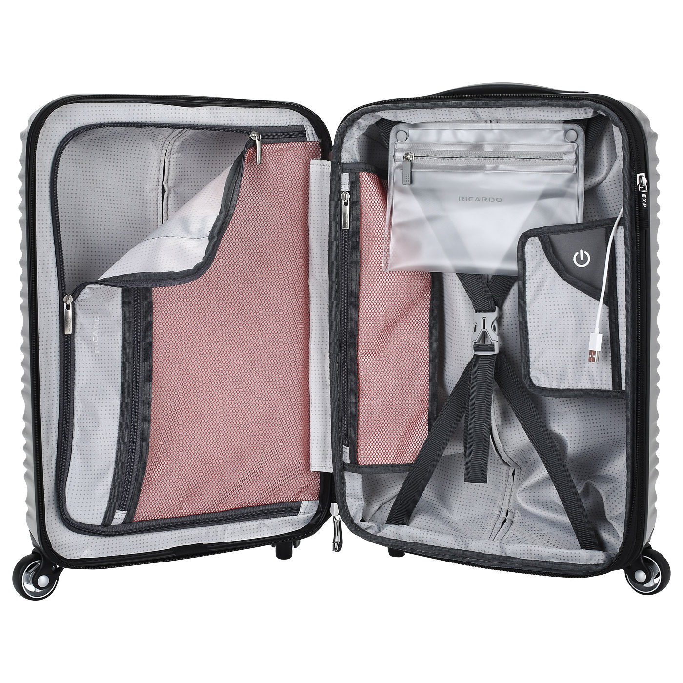 Чемодан маленький S из ABS-пластика с кодовым замком Ricardo Santa Cruz 7.0