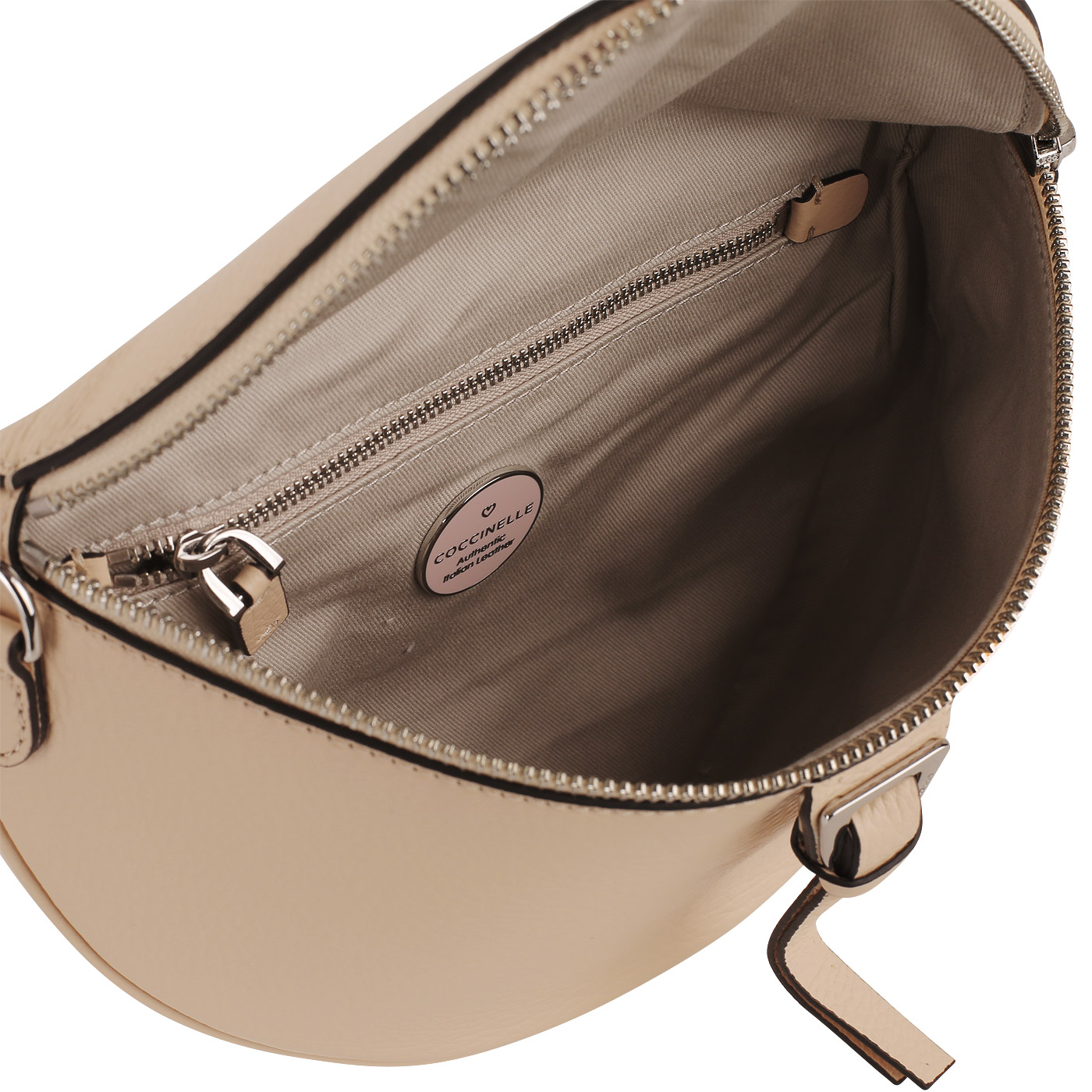 Сумка с поясным и плечевым ремнями Coccinelle Blackie