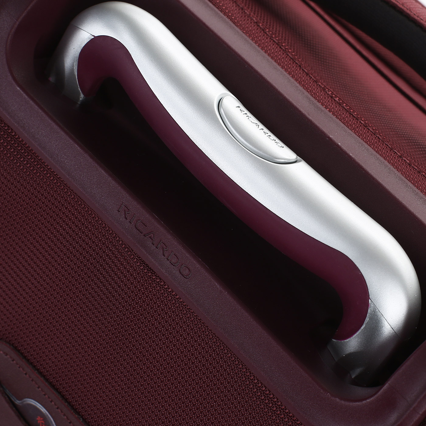 Чемодан большой L тканевый с кодовым замком Ricardo Seahaven