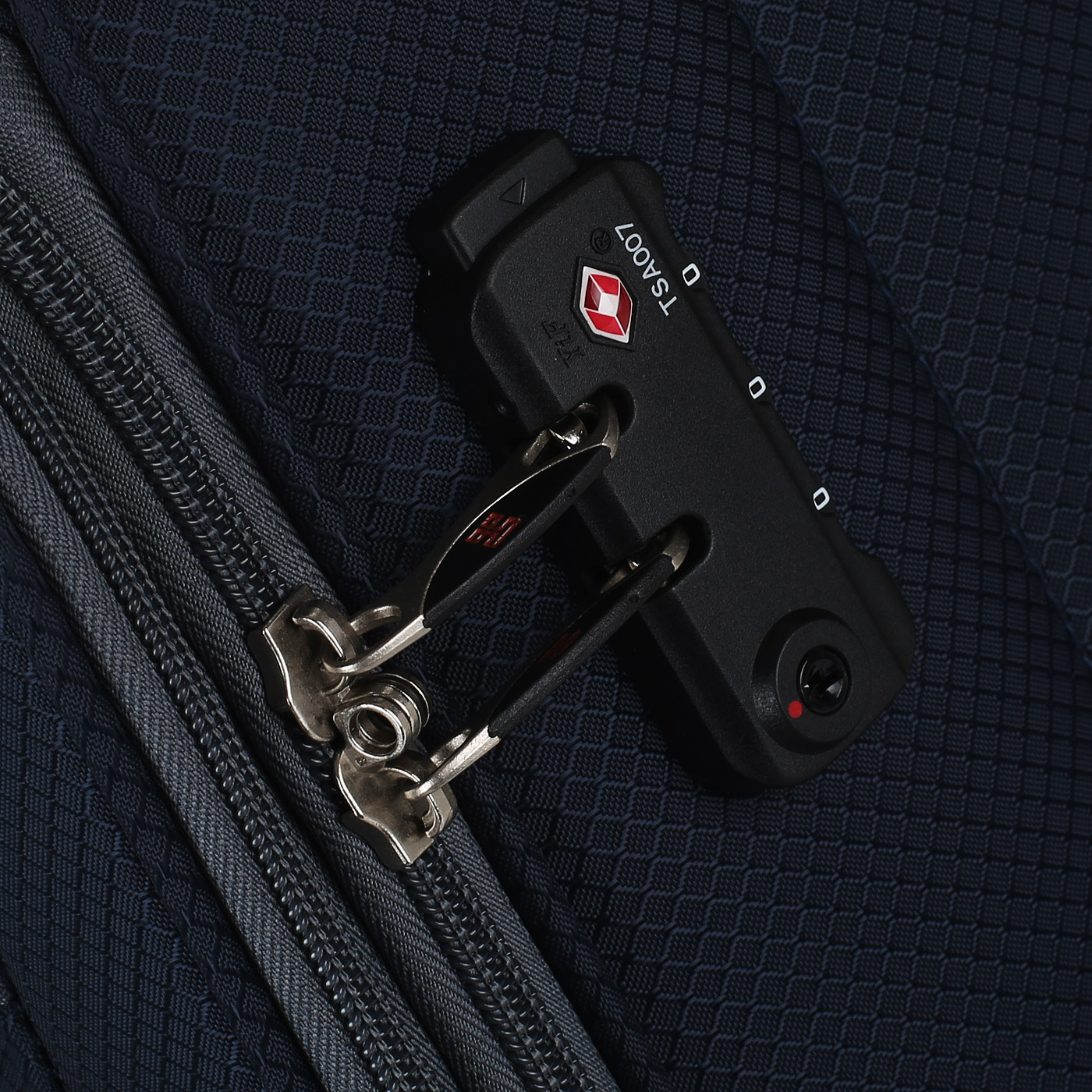 Чемодан средний M тканевый Eberhart Oxygen