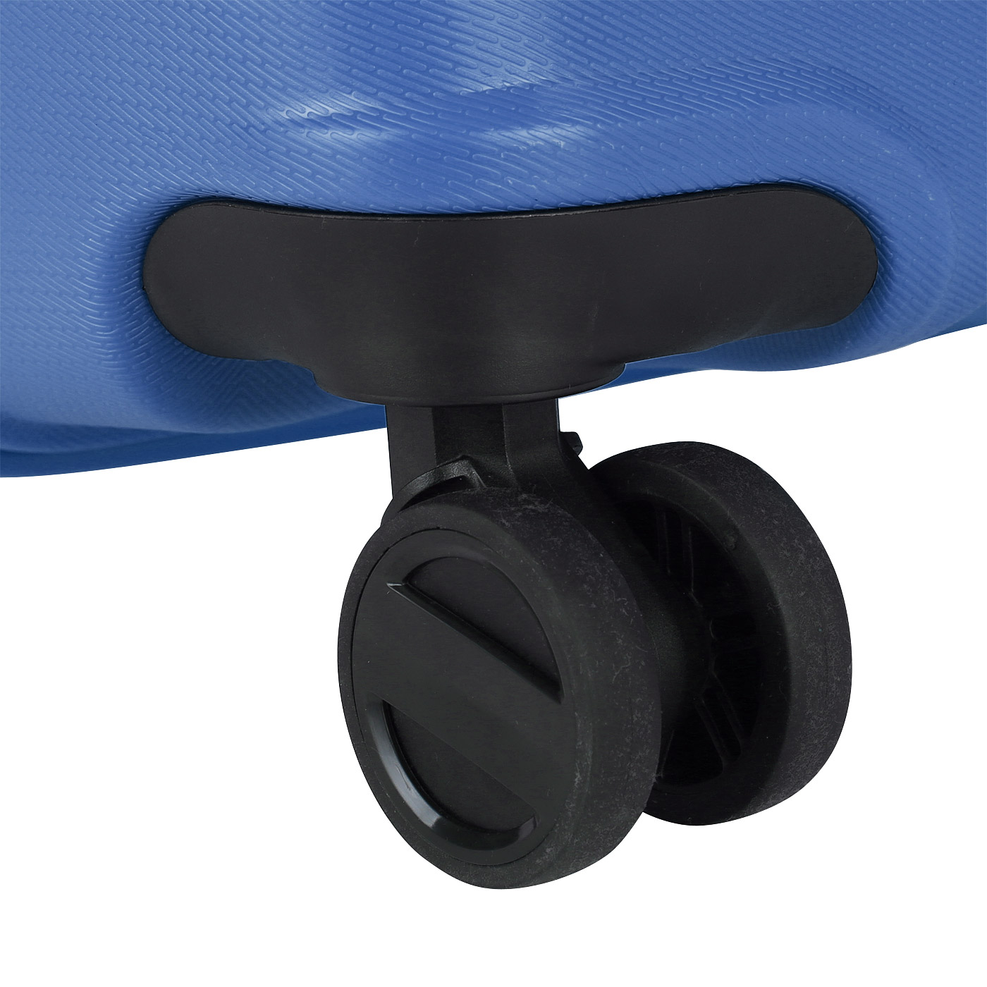 Чемодан маленький S из полипропилена с кодовым замком Stevens Soho 2.0