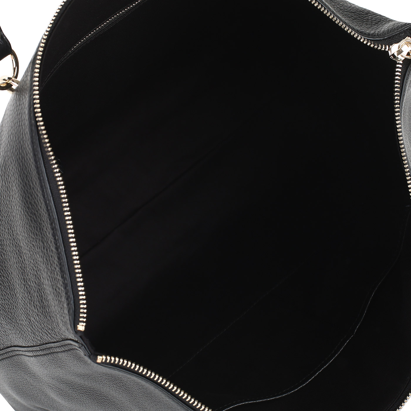 Черная кожаная сумка Coccinelle Alpha